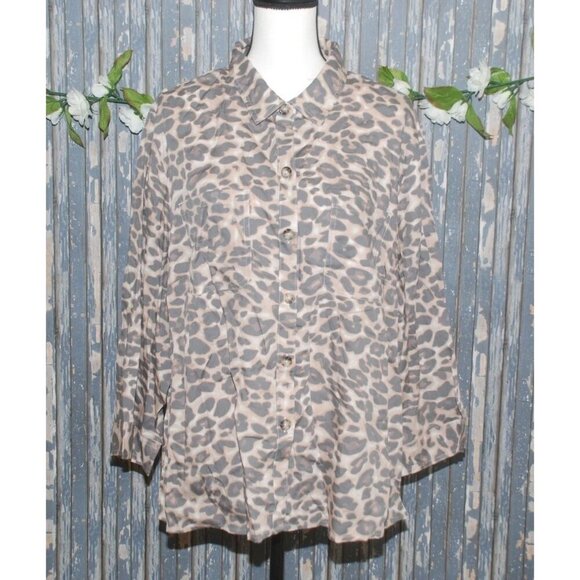 NWT Cato Women's Plus 22W 24W Animal Print Button Up Shirt Top Long Sleeve Casua - Picture 1 of 8